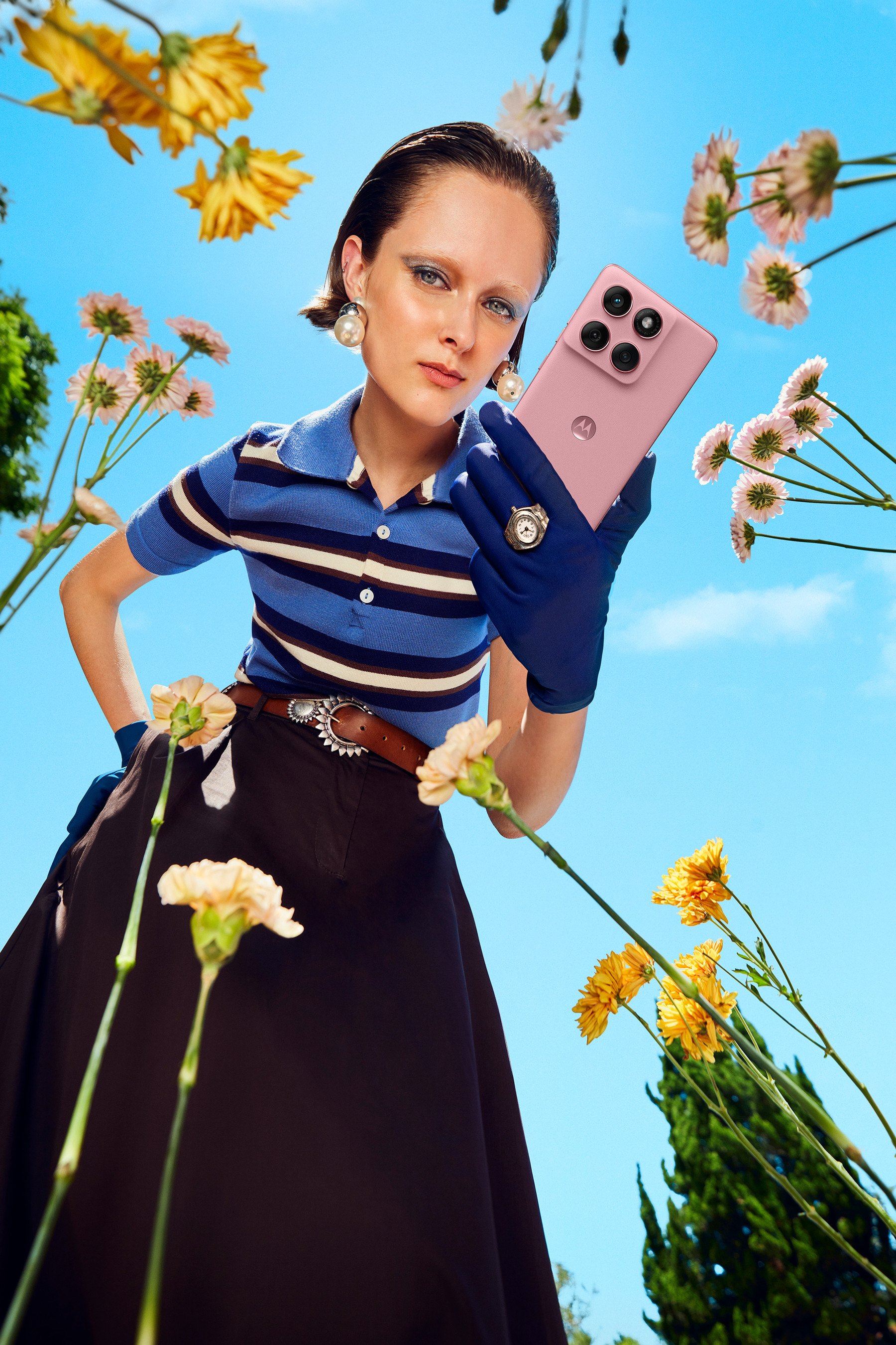 Motorola, Motorola Edge: What’s Your Edge?